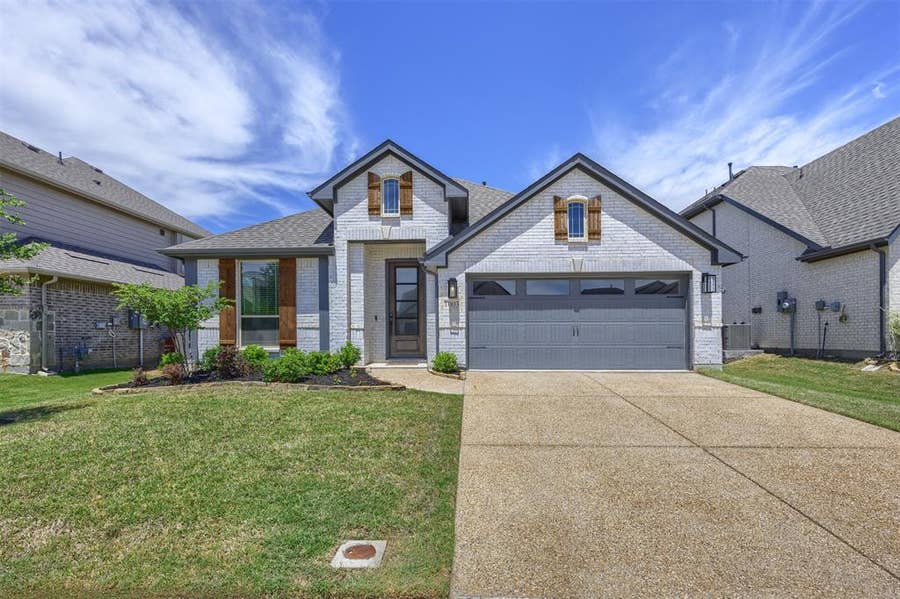 Property photo for 1003 Pecan Glen Drive, Melissa, TX