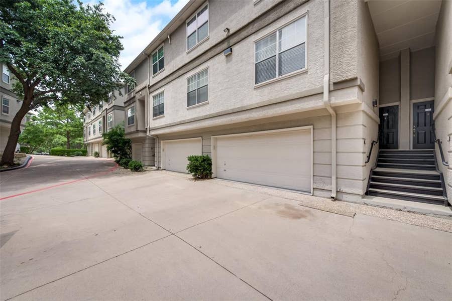 Property photo for 2201 Wolf Street, #5202, Dallas, TX