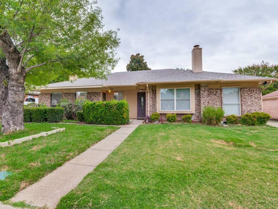 Property photo for 3006 Post Oak Drive, Euless, TX