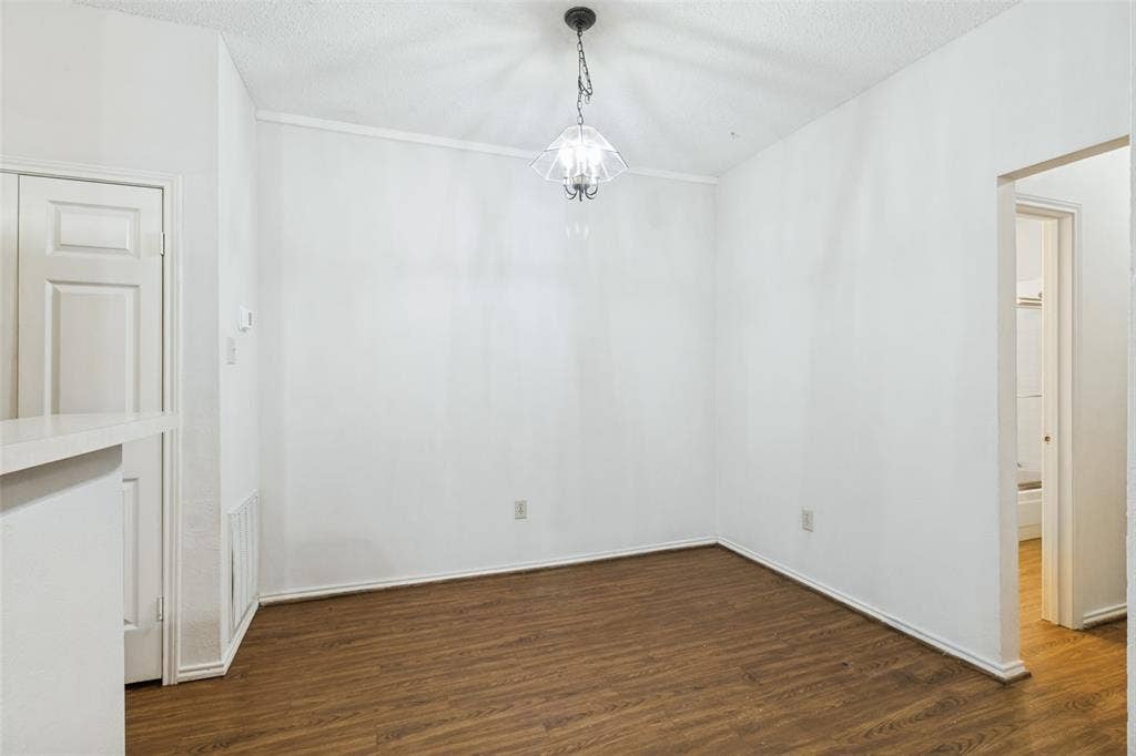 9254 Forest Lane, #812, Dallas, TX 75243 9254 Forest Lane, #812, Dallas, TX 75243