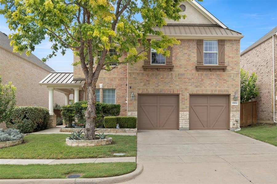 Property photo for 2004 Spotted Court, Plano, TX