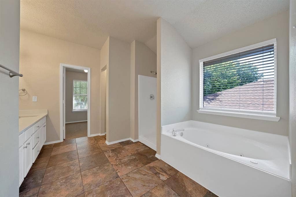 785 Eldorado Drive, DeSoto, TX 75115 785 Eldorado Drive, DeSoto, TX 75115