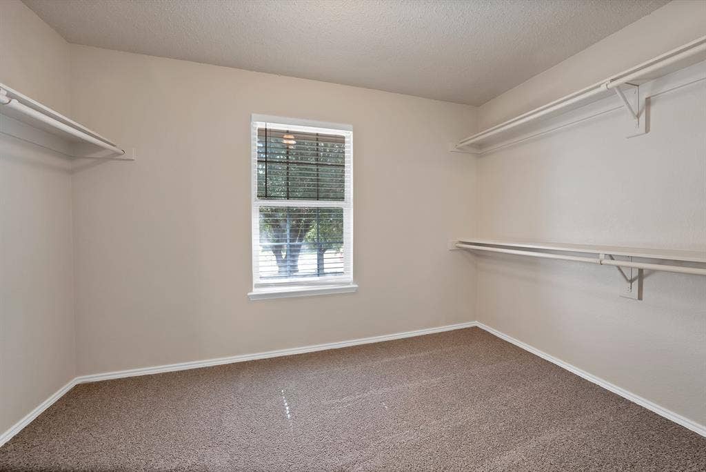 785 Eldorado Drive, DeSoto, TX 75115 785 Eldorado Drive, DeSoto, TX 75115