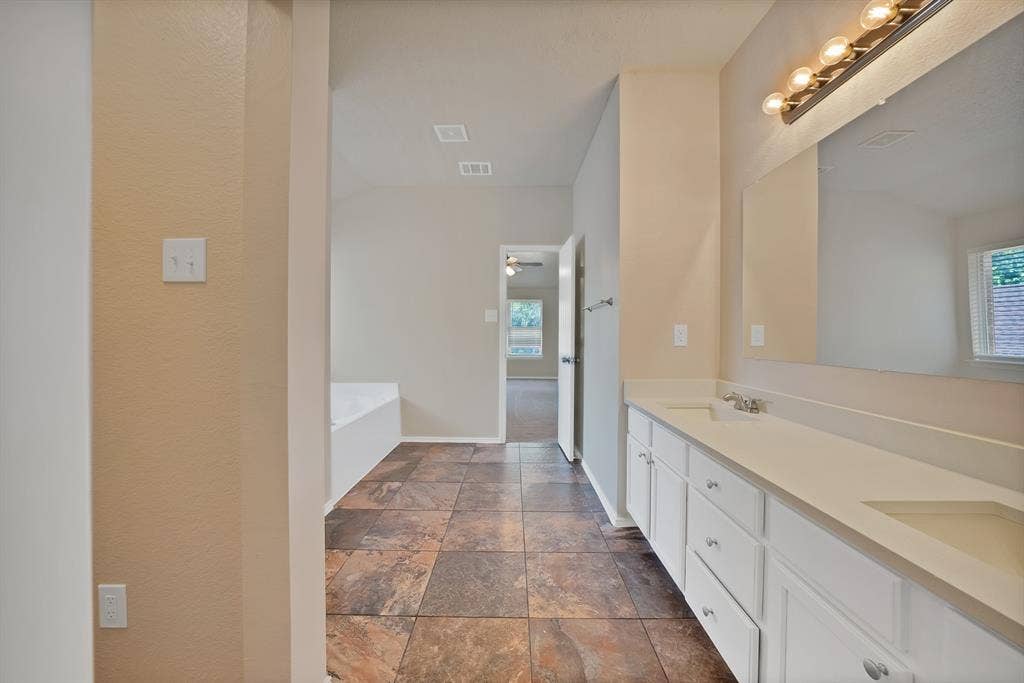 785 Eldorado Drive, DeSoto, TX 75115 785 Eldorado Drive, DeSoto, TX 75115