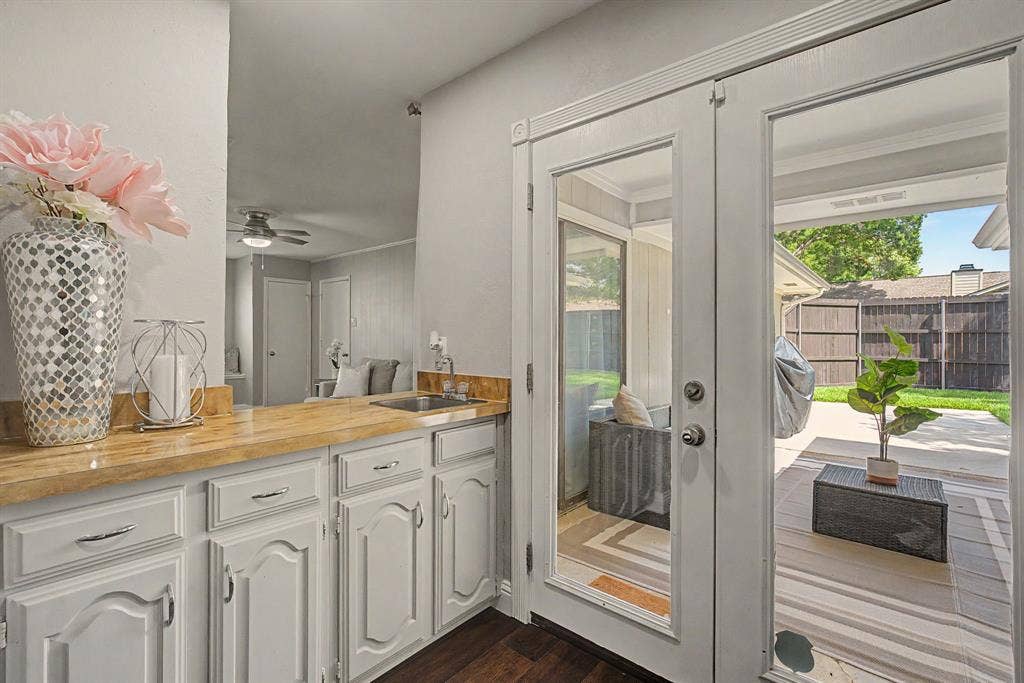 4529 Denver Drive, Plano, TX 75093 4529 Denver Drive, Plano, TX 75093