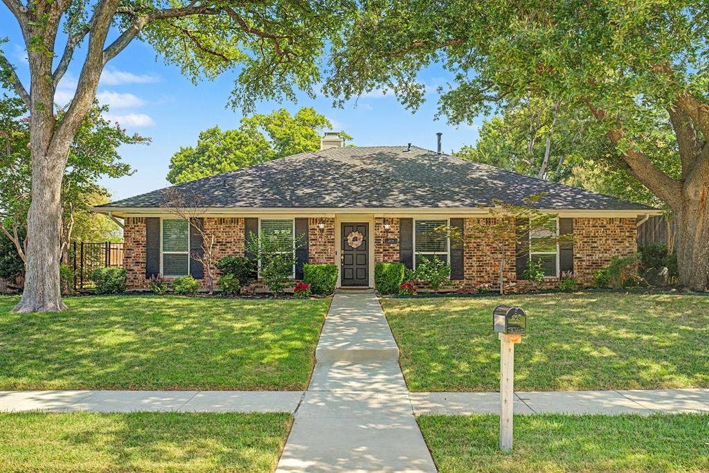 4529 Denver Drive, Plano, TX 75093 4529 Denver Drive, Plano, TX 75093