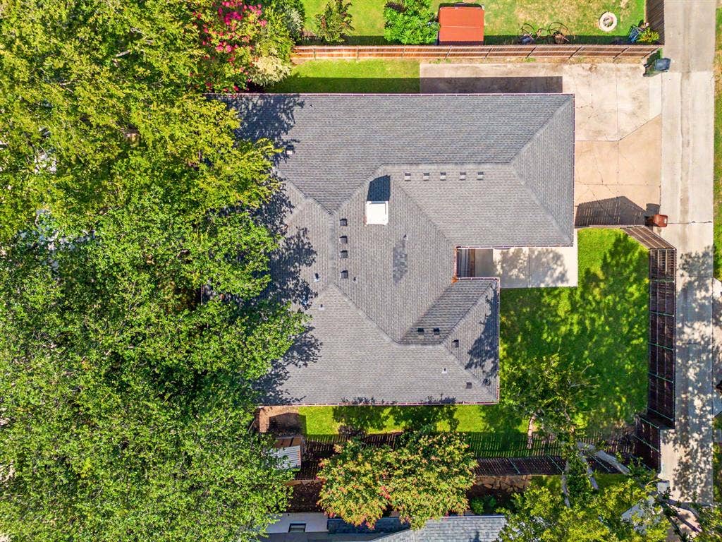 4529 Denver Drive, Plano, TX 75093 4529 Denver Drive, Plano, TX 75093