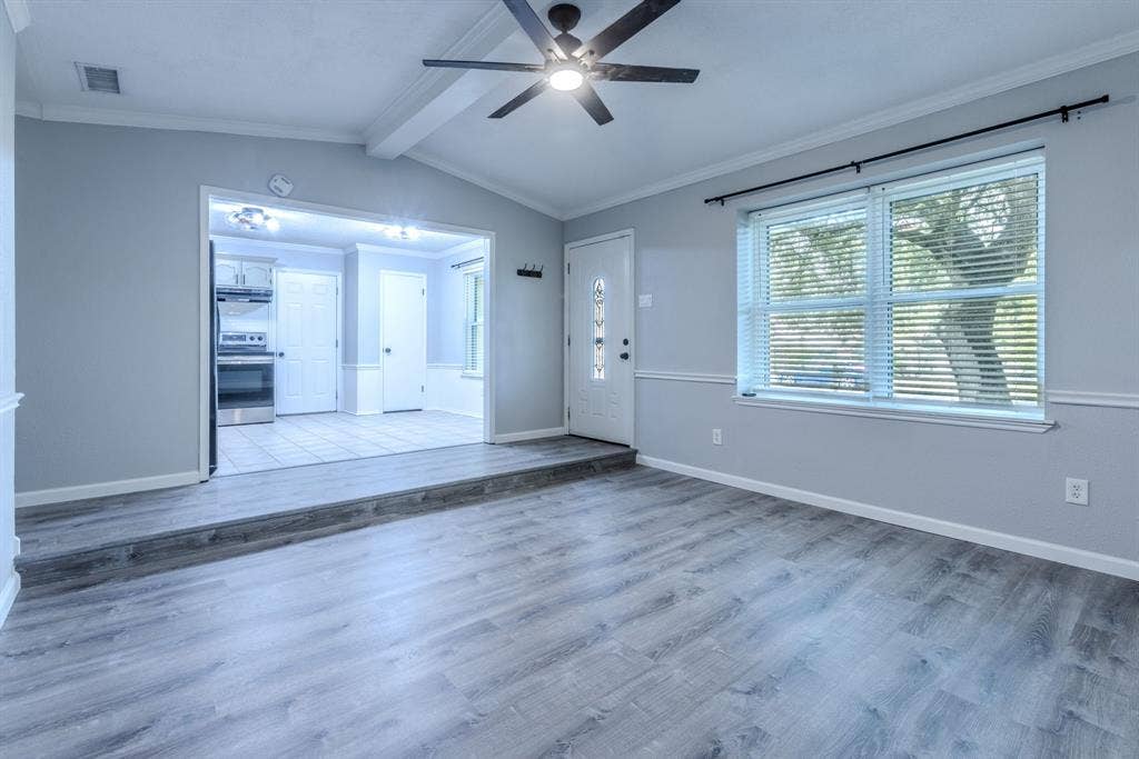2001 Century Drive, Waco, TX 76712