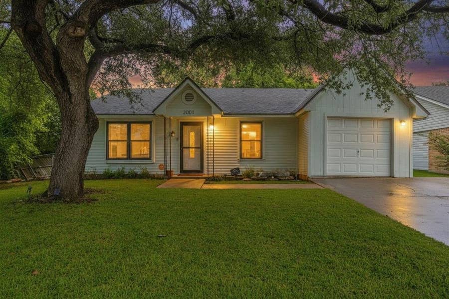 Property photo for 2001 Century Drive, Waco, TX