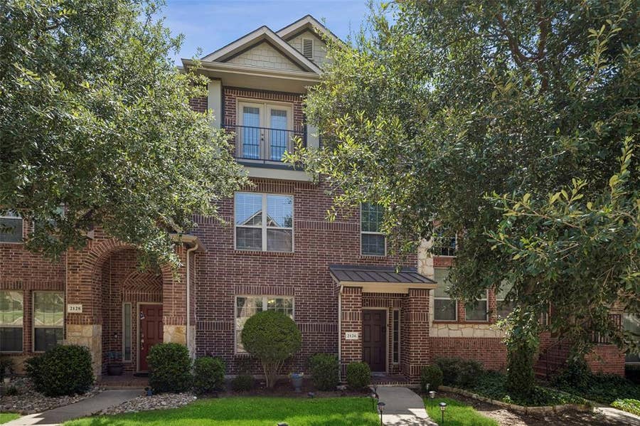 Property photo for 2126 Mcparland Court, Carrollton, TX