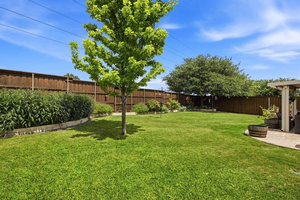 12932 Pearson Drive, Frisco, TX 75035 Updated landscaping