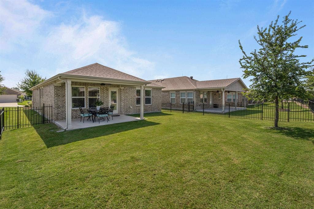 9121 Tranquil Trail, McKinney, TX 75071 9121 Tranquil Trail, McKinney, TX 75071