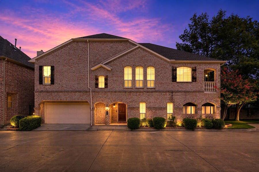 Property photo for 18130 Frankford Lakes Circle, Dallas, TX