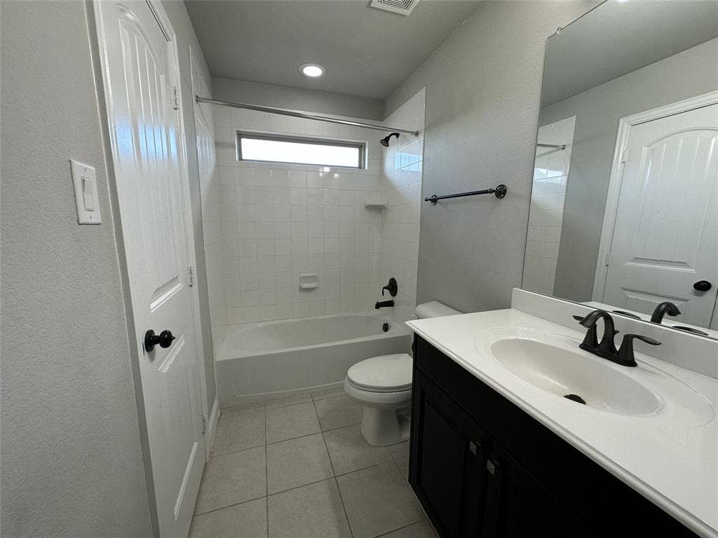 1704 Monahan Drive, Argyle, TX 76226