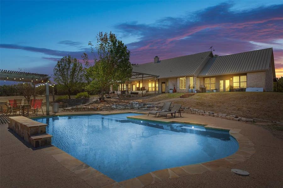 Property photo for 564 Sam Bass Road, McGregor, TX