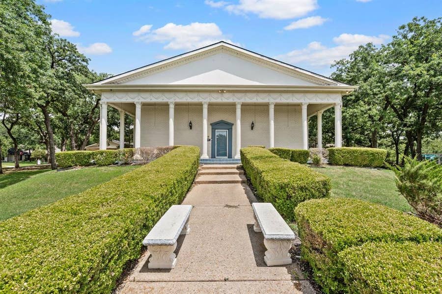 Property photo for 1200 Circle Lane, Bedford, TX