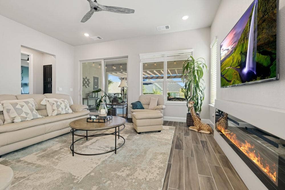 9604 Siltstone Drive, Denton, TX 76207 9604 Siltstone Drive, Denton, TX 76207
