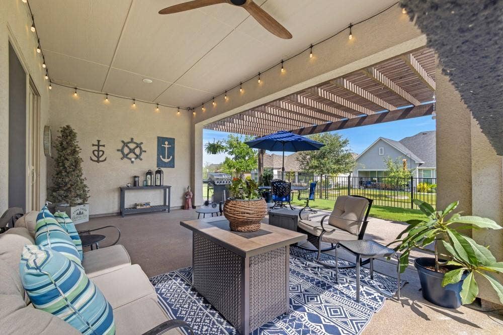 9604 Siltstone Drive, Denton, TX 76207 9604 Siltstone Drive, Denton, TX 76207