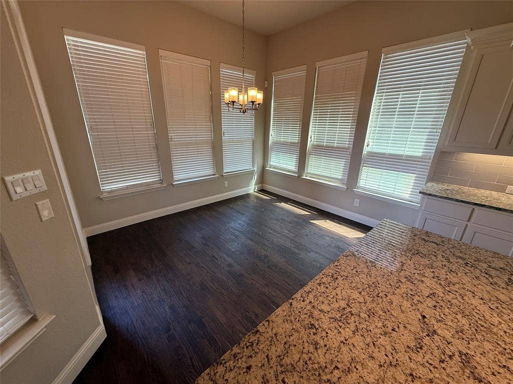 1101 Prairie Ridge Lane, Arlington, TX 76005