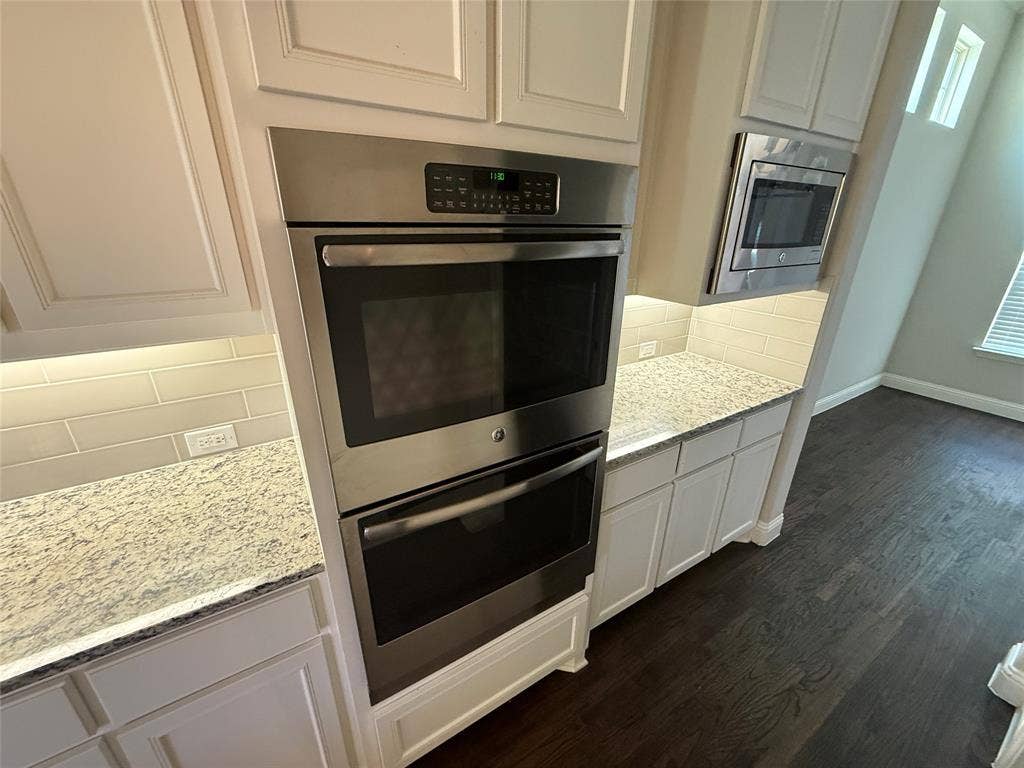 1101 Prairie Ridge Lane, Arlington, TX 76005