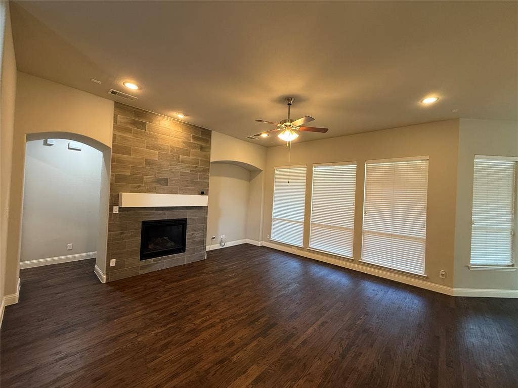 1101 Prairie Ridge Lane, Arlington, TX 76005