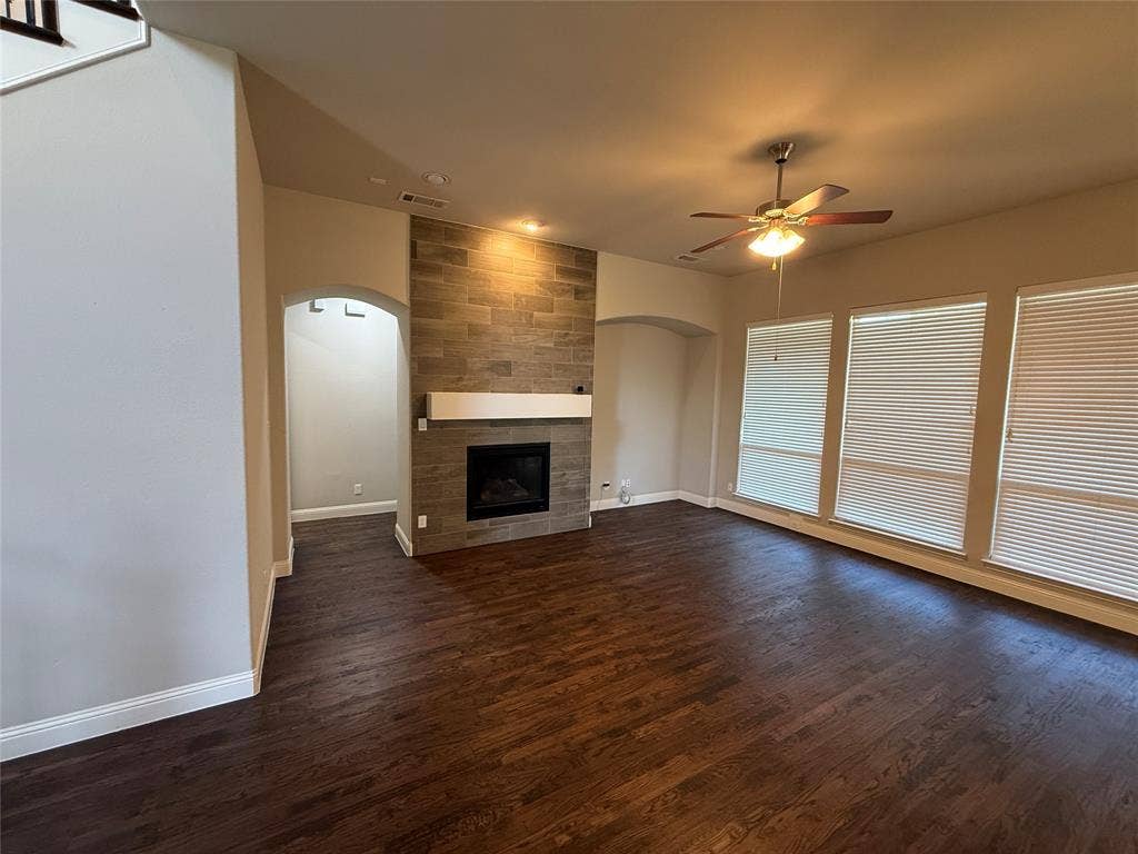 1101 Prairie Ridge Lane, Arlington, TX 76005