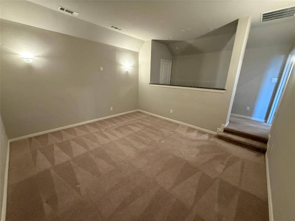 1101 Prairie Ridge Lane, Arlington, TX 76005