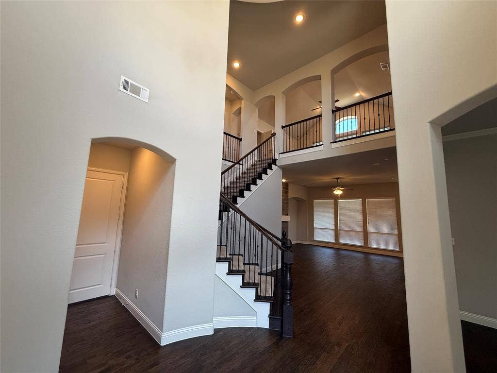 1101 Prairie Ridge Lane, Arlington, TX 76005
