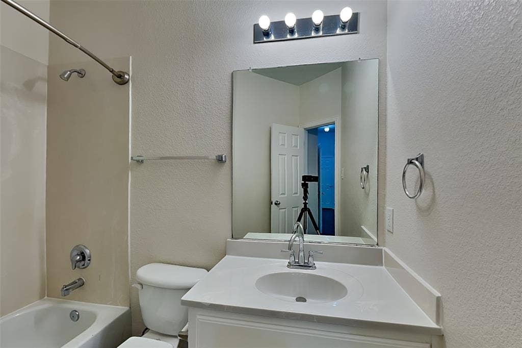 3404 Pilgrim Drive, Frisco, TX 75034 3404 Pilgrim Drive, Frisco, TX 75034