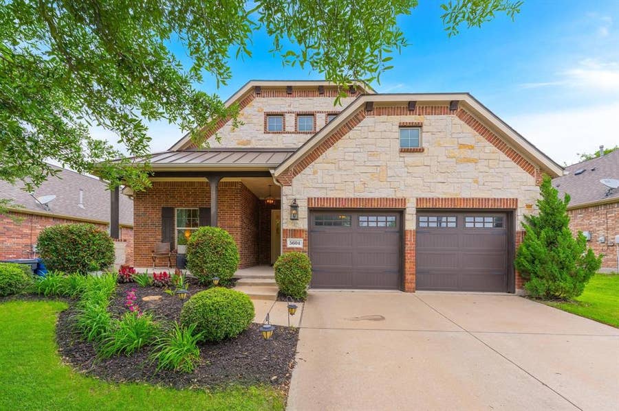 Property photo for 5604 Ridgeson Drive, McKinney, TX