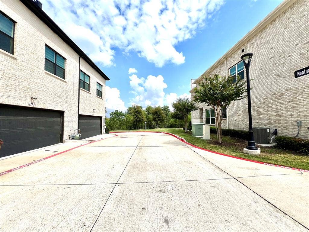 1755 Montgomery Drive, Plano, TX 75075 View of road