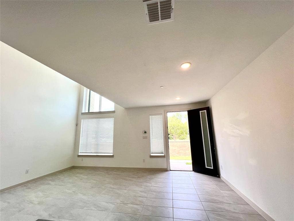 1755 Montgomery Drive, Plano, TX 75075 View of tiled empty room