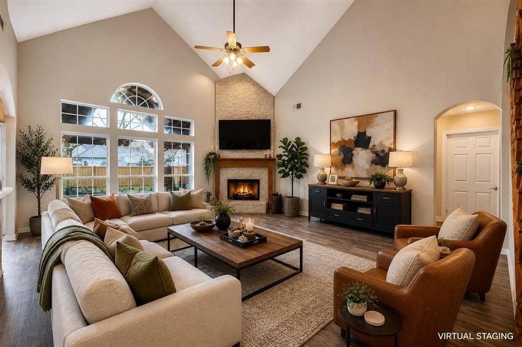 9102 Hogan Drive, Rowlett, TX 75089 9102 Hogan Drive, Rowlett, TX 75089