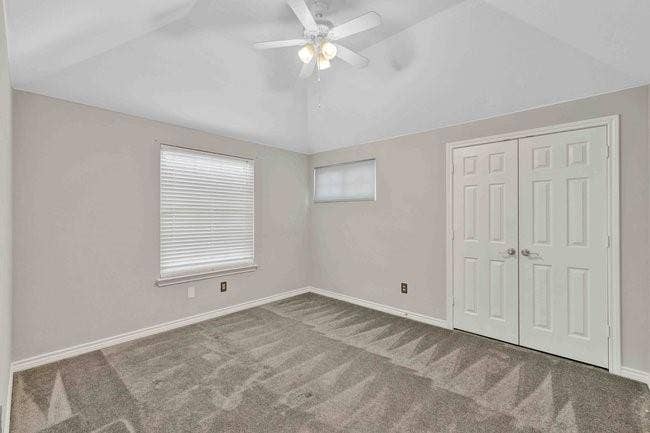 9102 Hogan Drive, Rowlett, TX 75089 9102 Hogan Drive, Rowlett, TX 75089