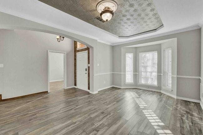9102 Hogan Drive, Rowlett, TX 75089 9102 Hogan Drive, Rowlett, TX 75089
