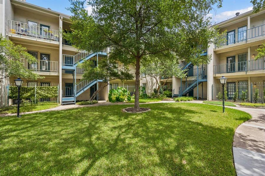 Property photo for 3105 San Jacinto Street, #220, Dallas, TX