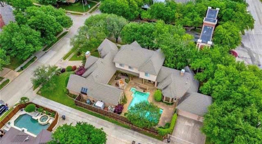 4624 Hallmark Drive, Plano, TX 75024 4624 Hallmark Drive, Plano, TX 75024