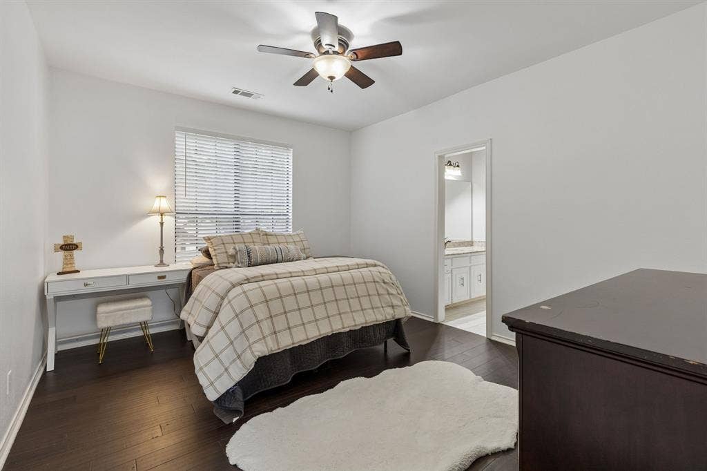 4624 Hallmark Drive, Plano, TX 75024 4624 Hallmark Drive, Plano, TX 75024