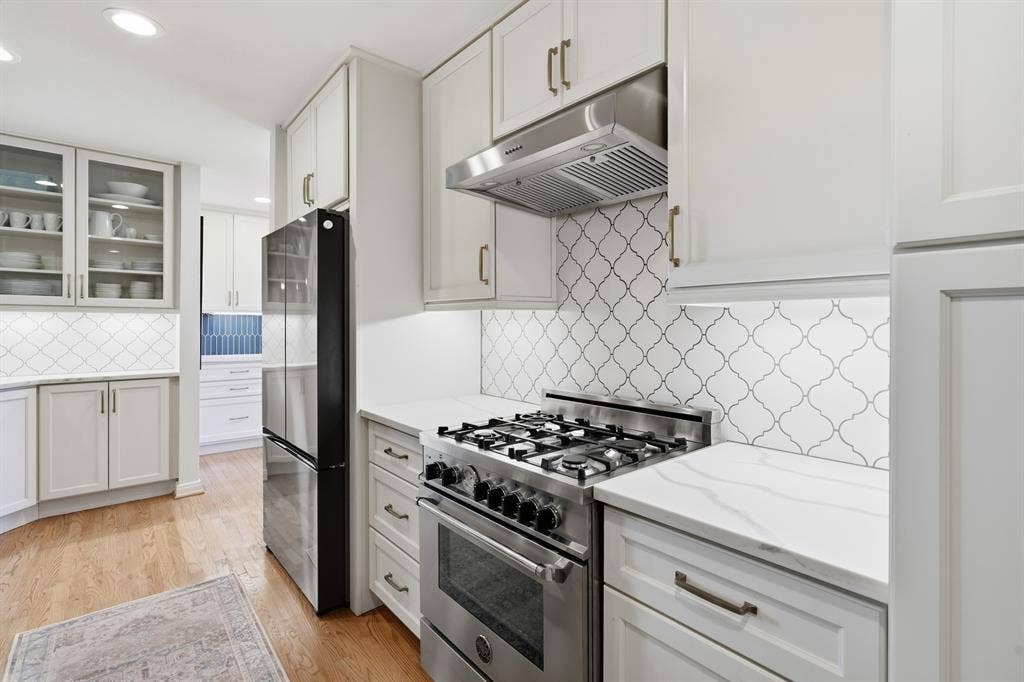 6120 Kenwood Avenue, Dallas, TX 75214