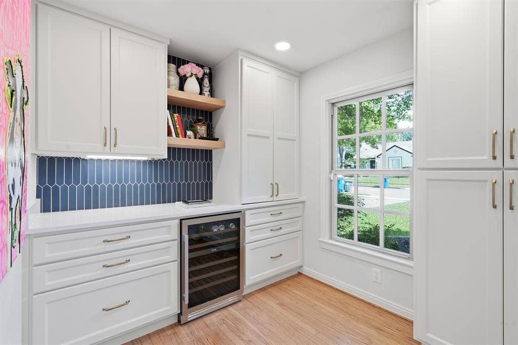 6120 Kenwood Avenue, Dallas, TX 75214