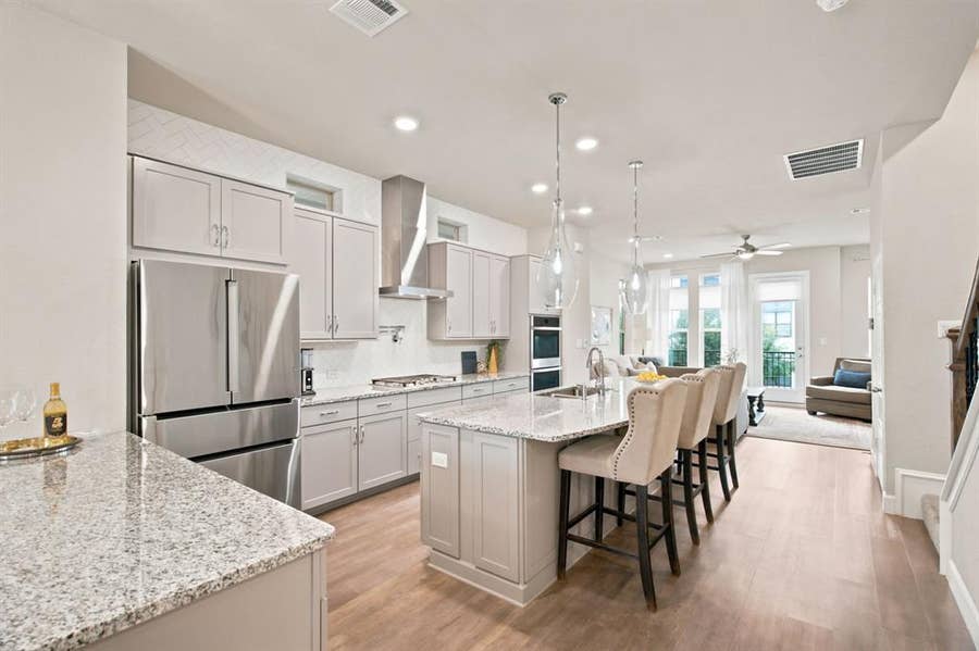 Property photo for 1011 Tea Olive Lane, Dallas, TX
