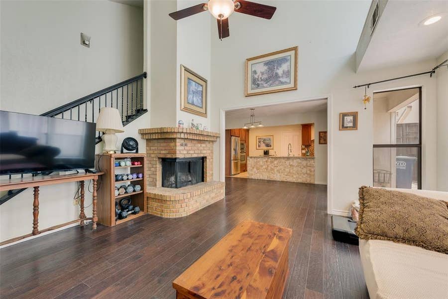Property photo for 17113 Upper Bay Road, Addison, TX