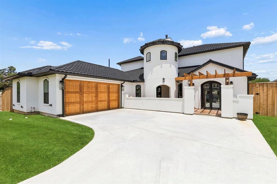 Property photo for 212 Utopia Court, Keller, TX