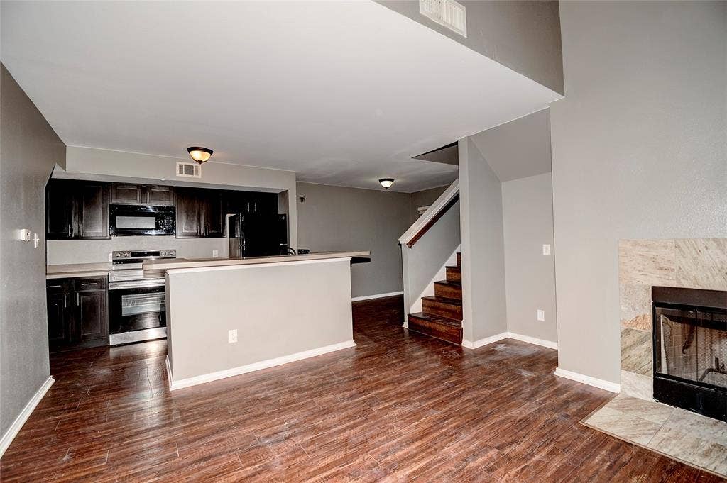 9831 Walnut Street, #209, Dallas, TX 75243 9831 Walnut Street, #209, Dallas, TX 75243