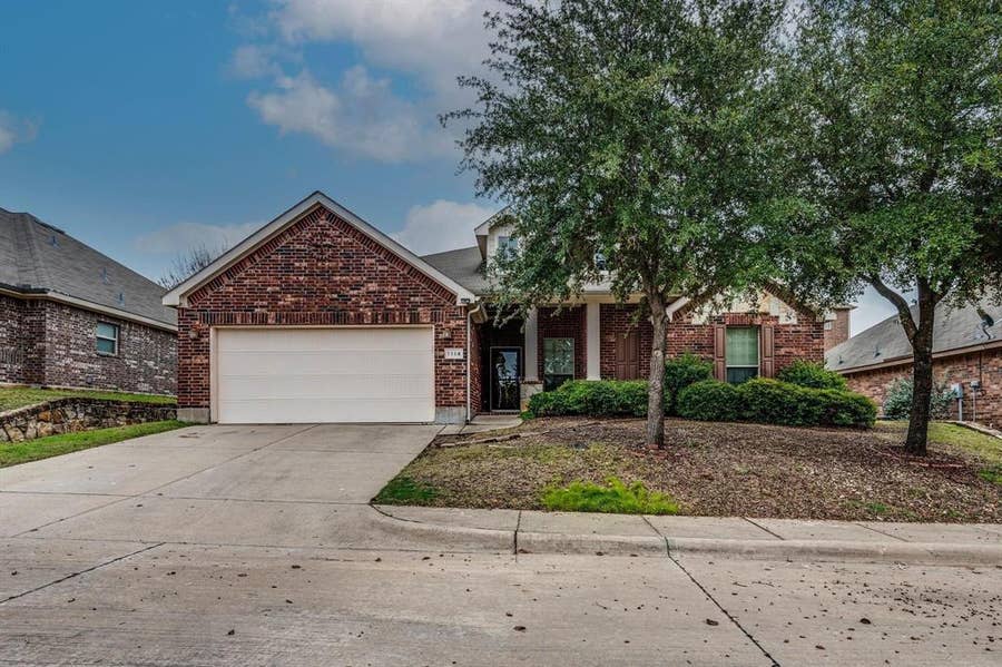 Property photo for 1114 Walter Stephenson Road, Midlothian, TX