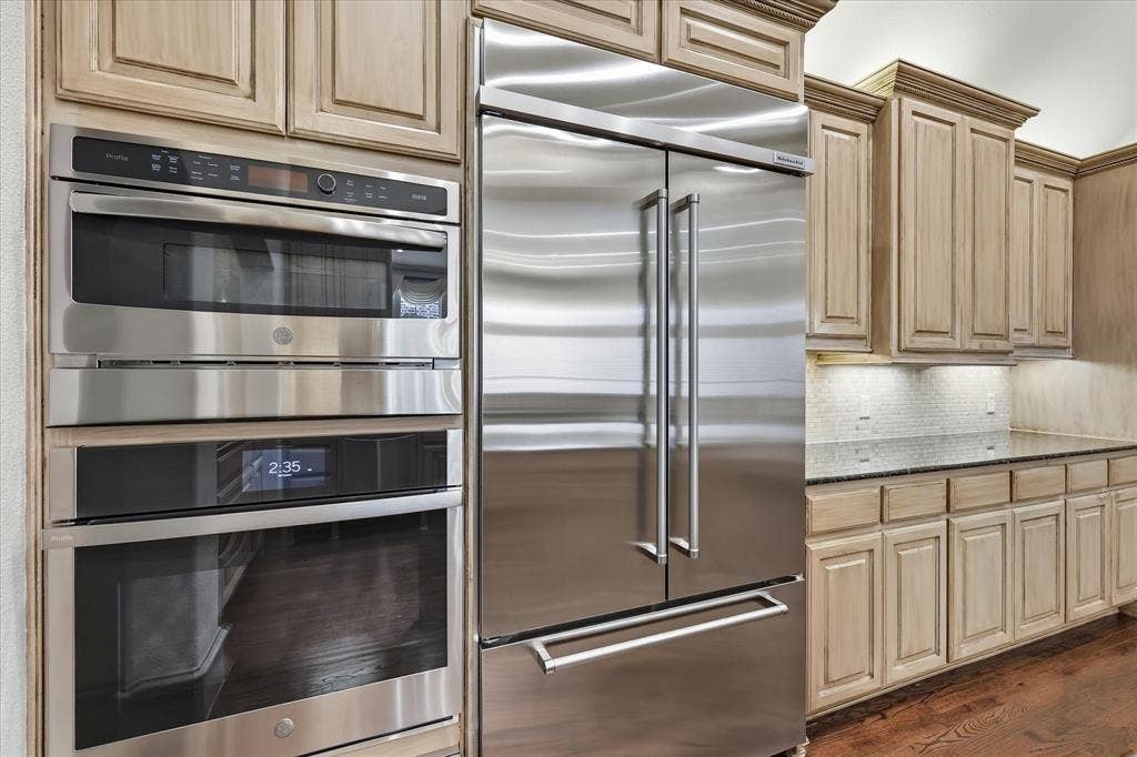 Stainless Built-Ins