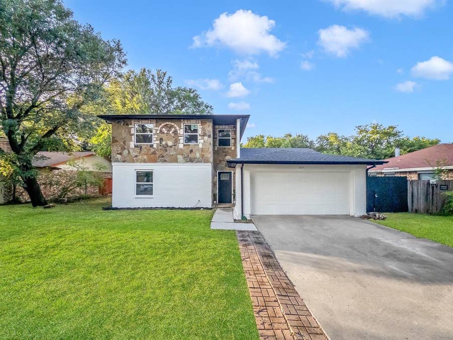 Property photo for 834 Brian Drive, Grand Prairie, TX
