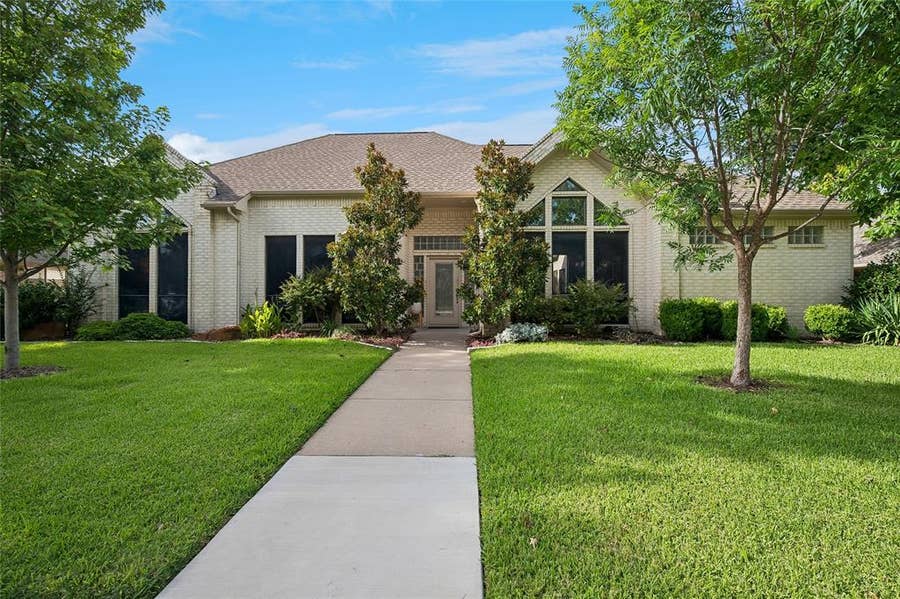 Property photo for 328 Park Valley Drive, Coppell, TX