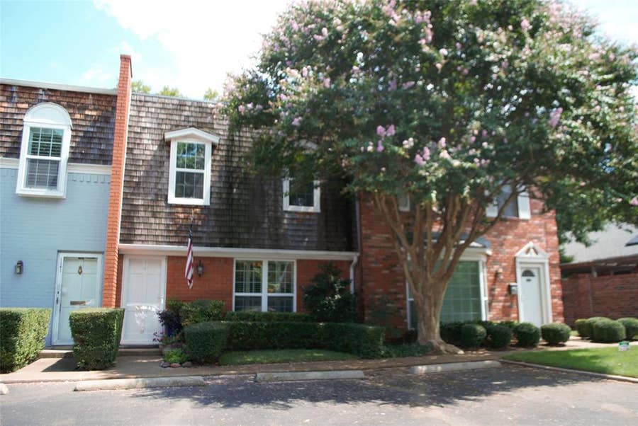 Property photo for 1349 Roaring Springs Road, Fort Worth, TX