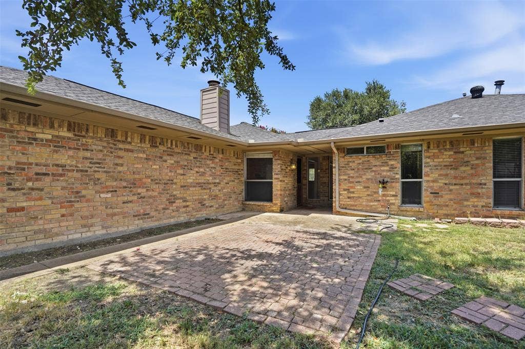 1000 Lexington Drive, Plano, TX 75075 1000 Lexington Drive, Plano, TX 75075